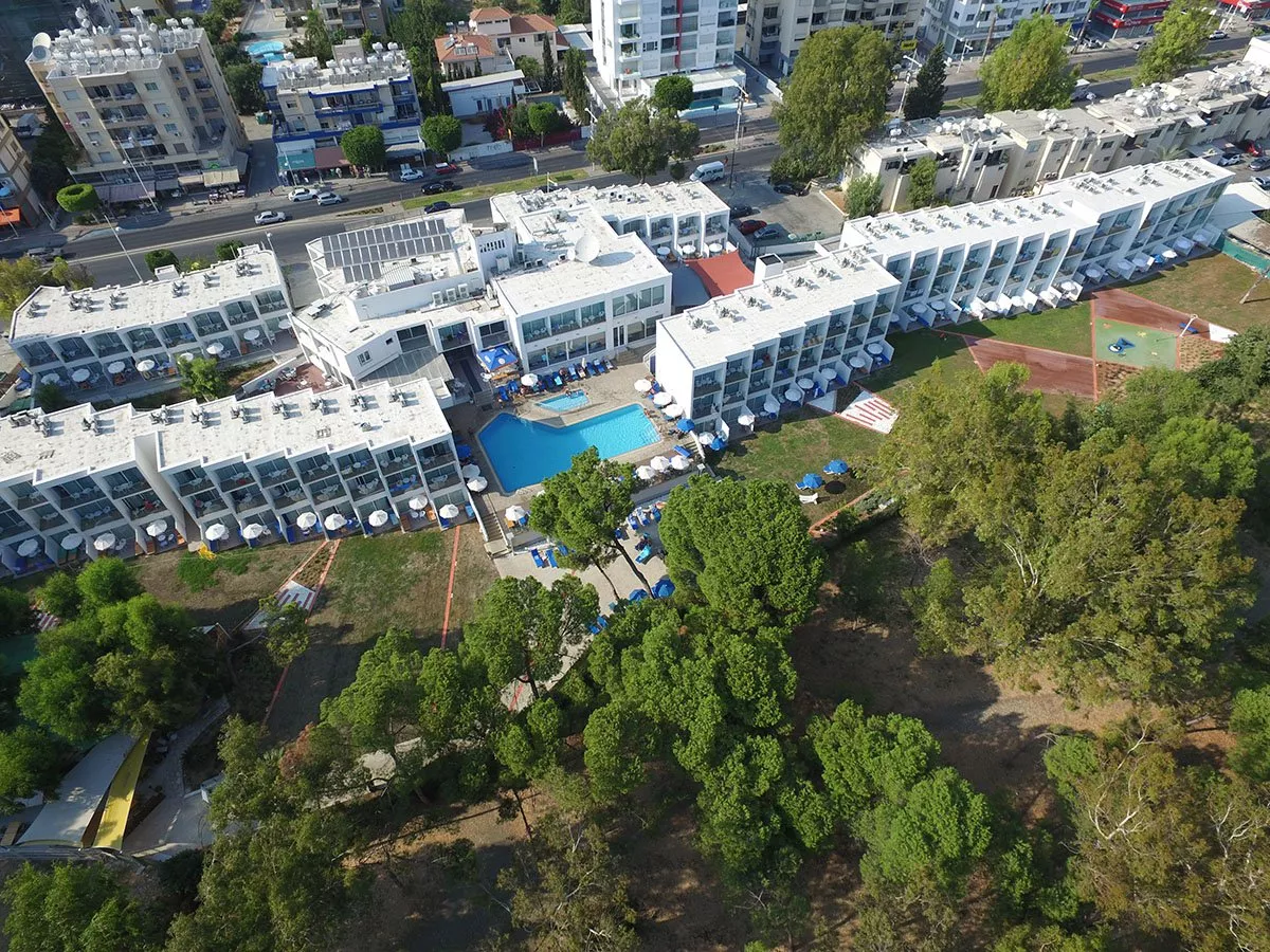 Viešbutis „Park Beach“ (Larnaka, Kipras)
